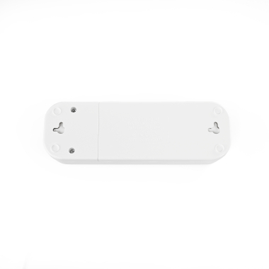 Колодка подовжувача із заземленням 3 гнізда з кнопкою біла TITANUM STANDARD - фото №2