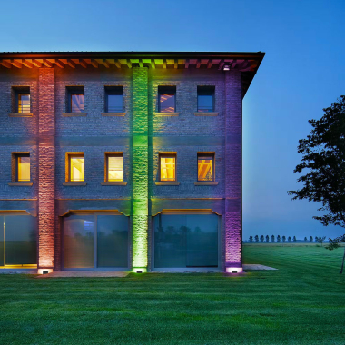 LED прожектор VIDEX 50W RGB 220V (VL-F3-50-RGB) - фото №5